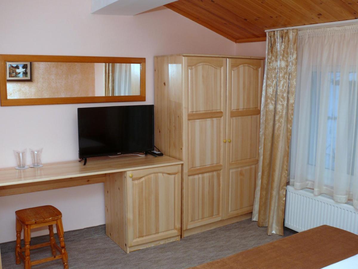 Комплекс Лебанов Hotel Yundola Bagian luar foto