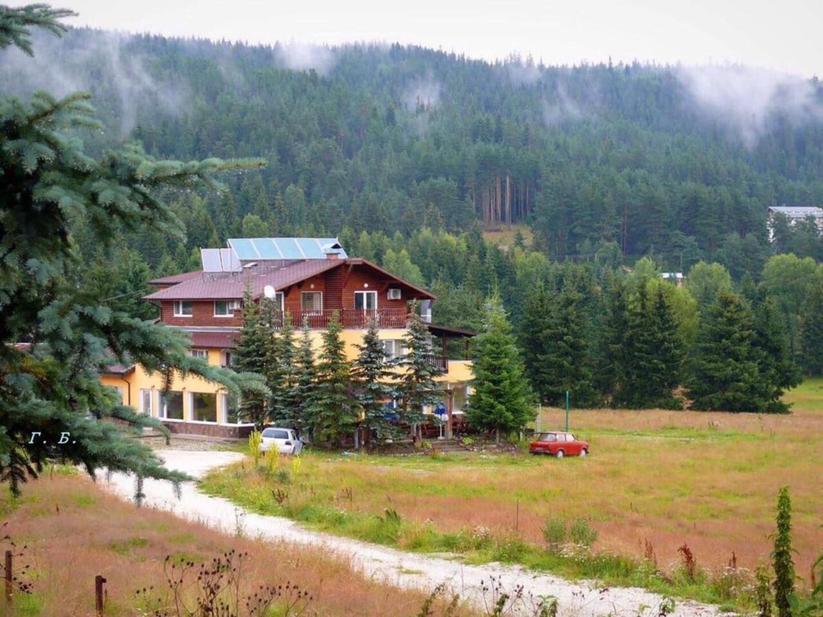 Комплекс Лебанов Hotel Yundola Bagian luar foto