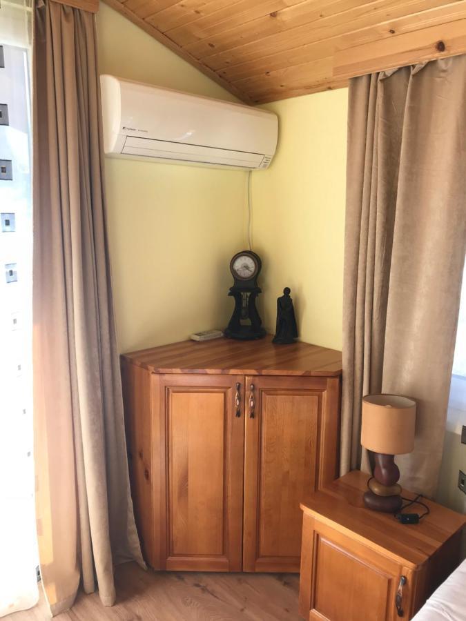 Комплекс Лебанов Hotel Yundola Bagian luar foto