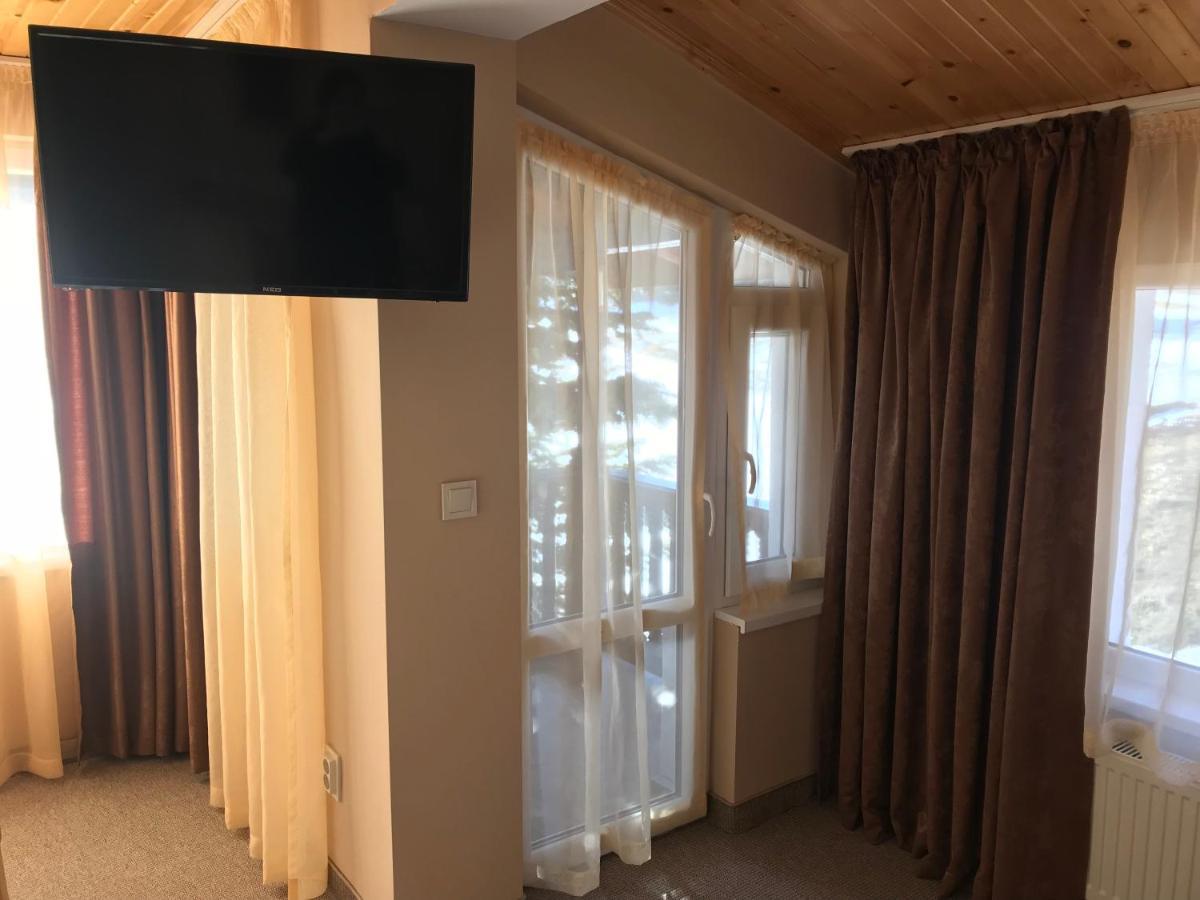 Комплекс Лебанов Hotel Yundola Bagian luar foto