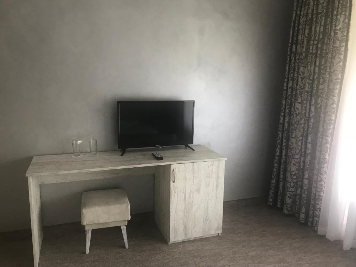 Комплекс Лебанов Hotel Yundola Bagian luar foto