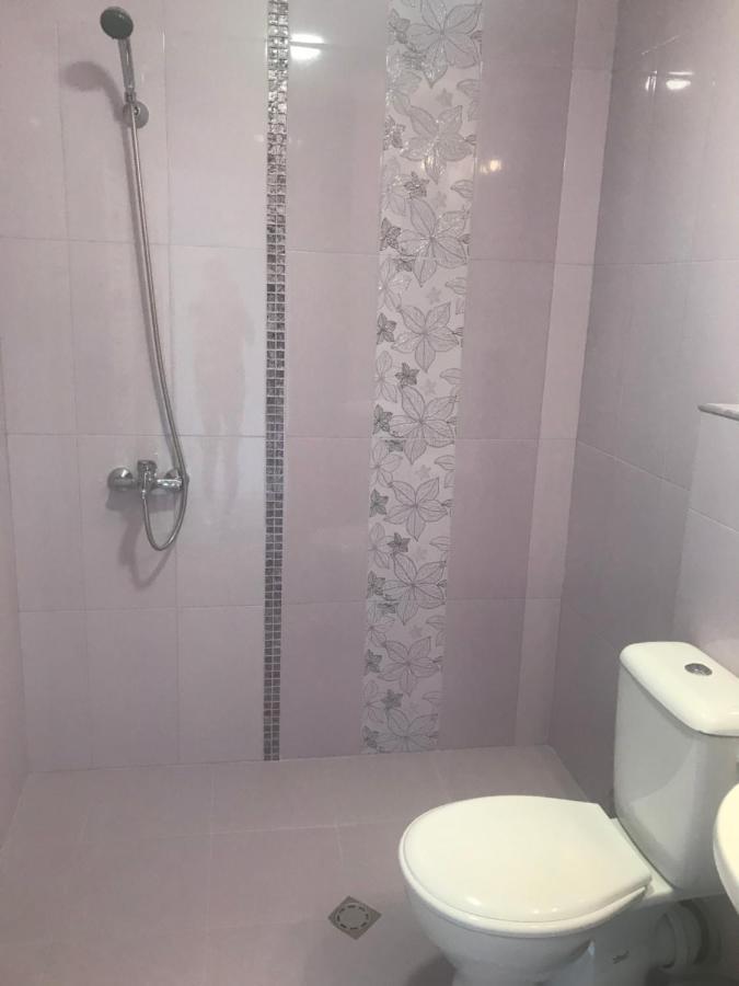 Комплекс Лебанов Hotel Yundola Bagian luar foto