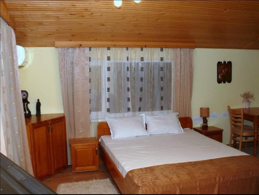 Комплекс Лебанов Hotel Yundola Ruang foto